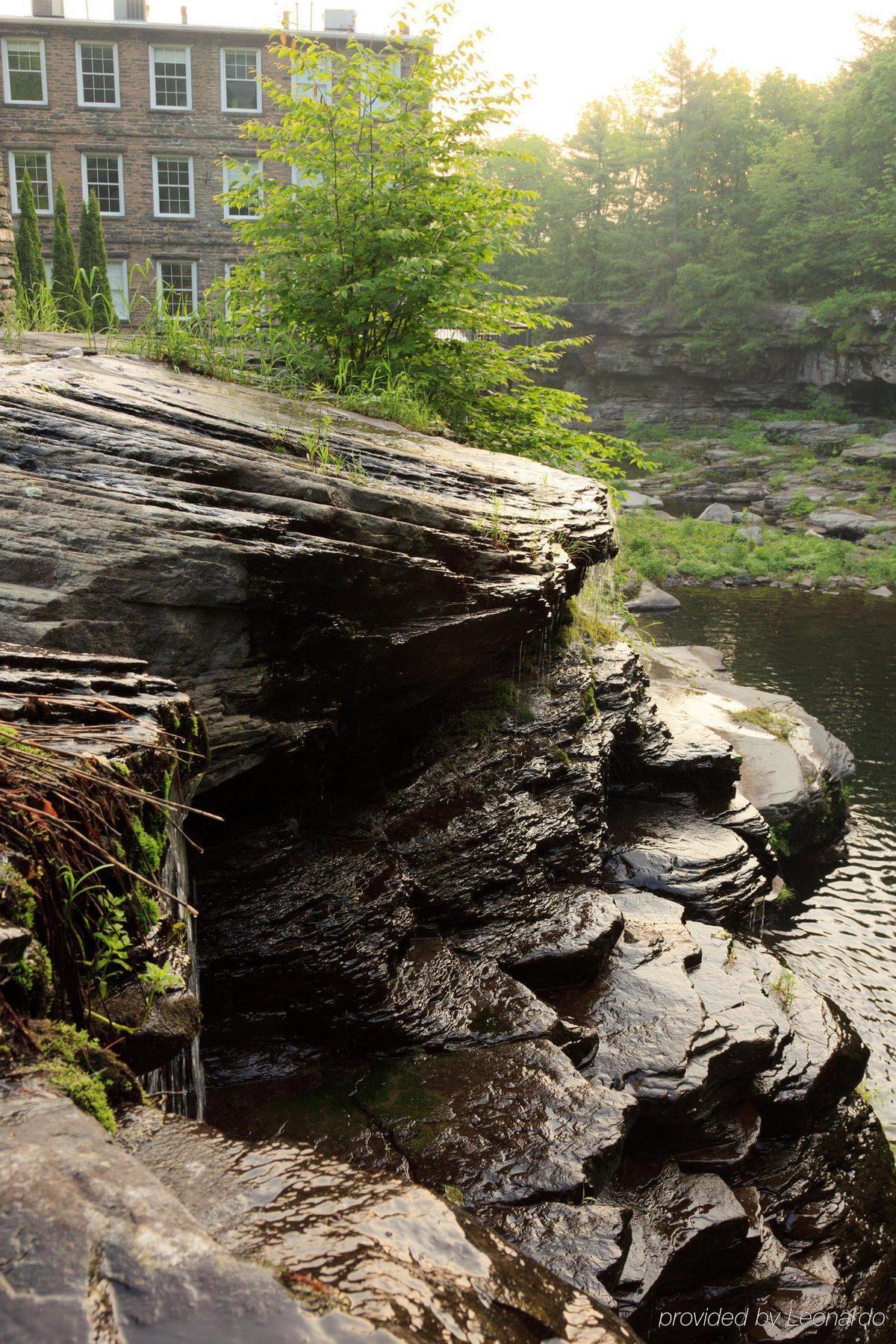 Ledges Hotel Hawley Bagian luar foto