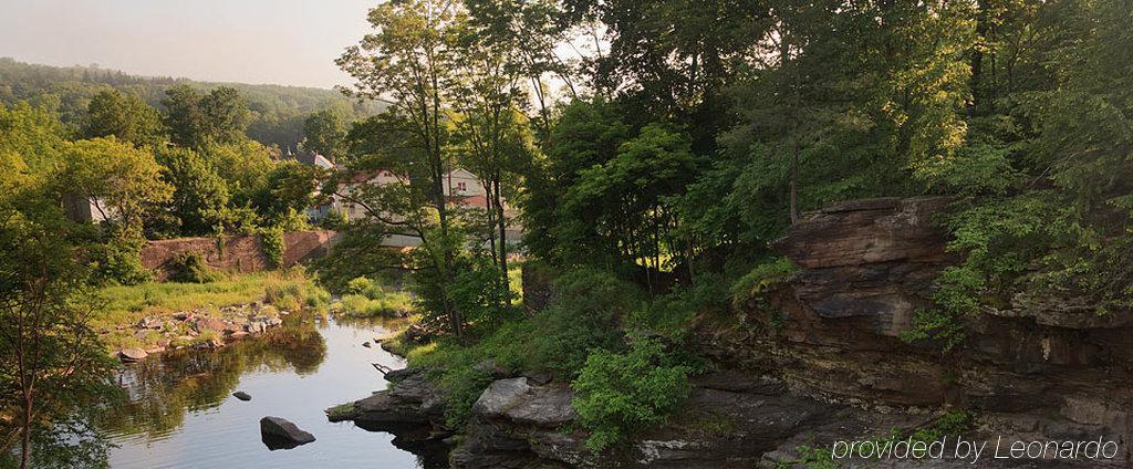 Ledges Hotel Hawley Bagian luar foto