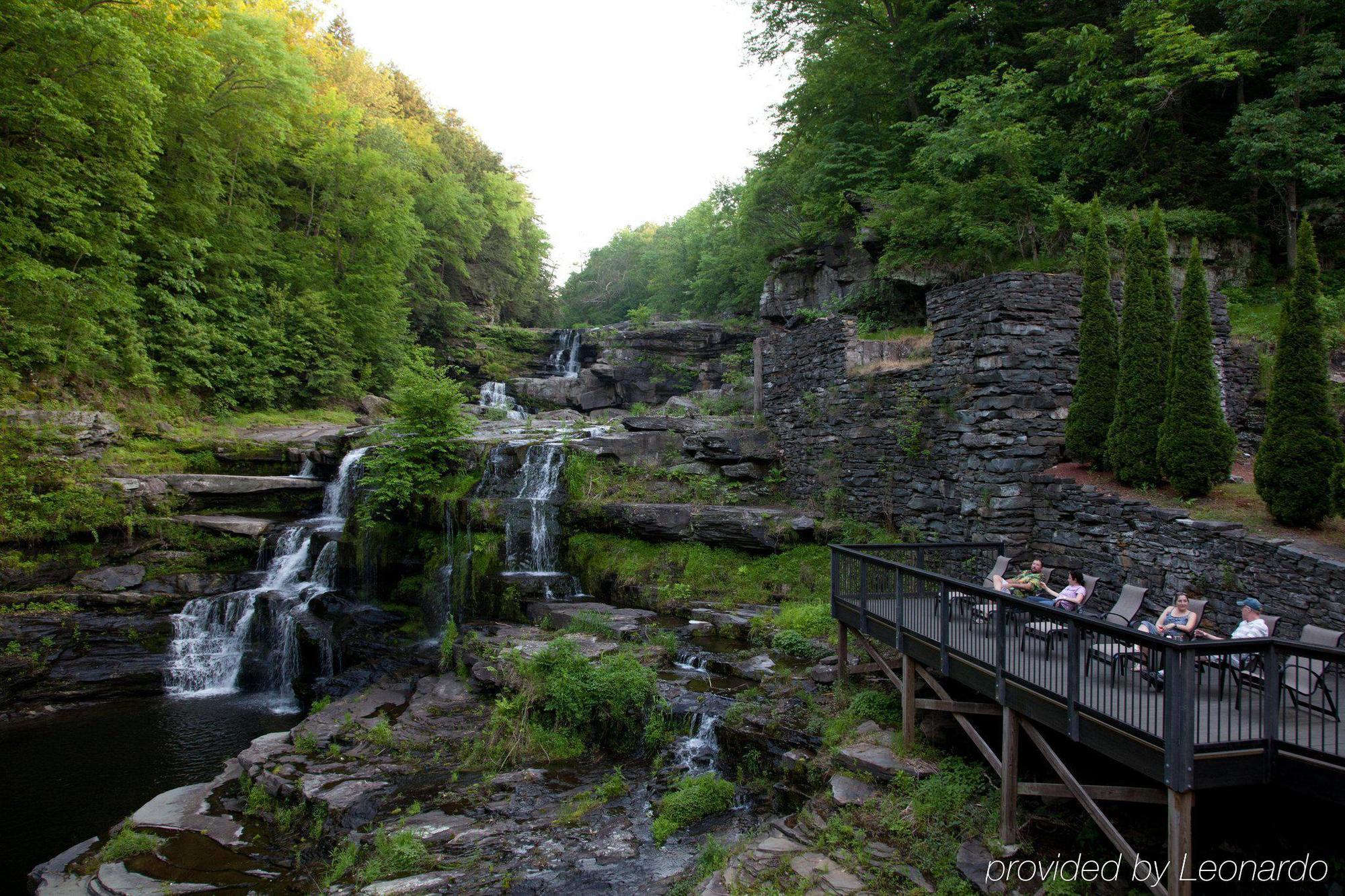 Ledges Hotel Hawley Bagian luar foto