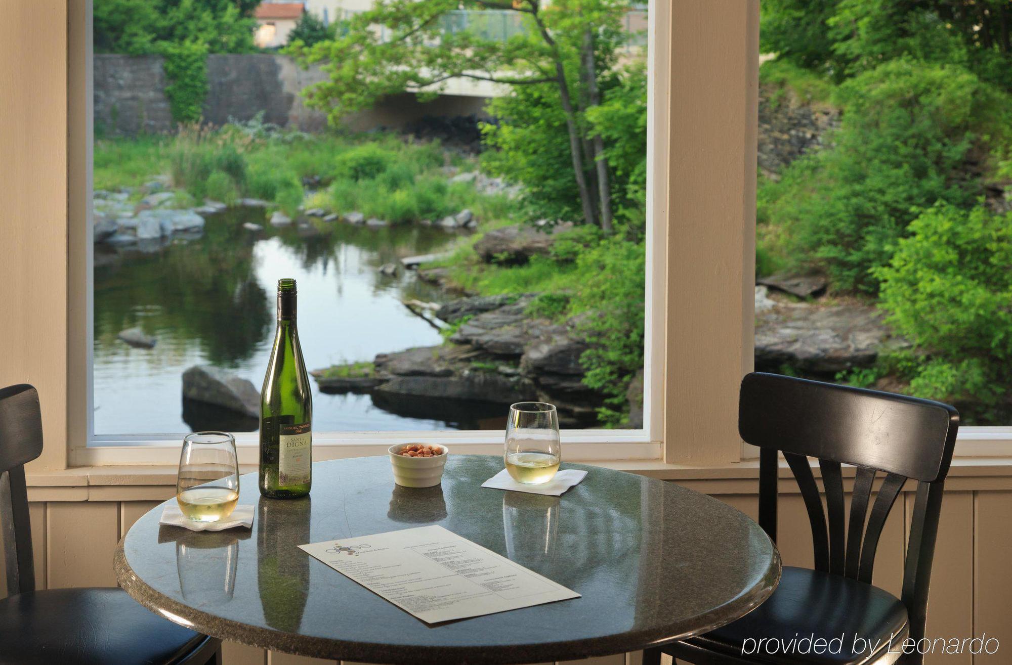 Ledges Hotel Hawley Bagian luar foto